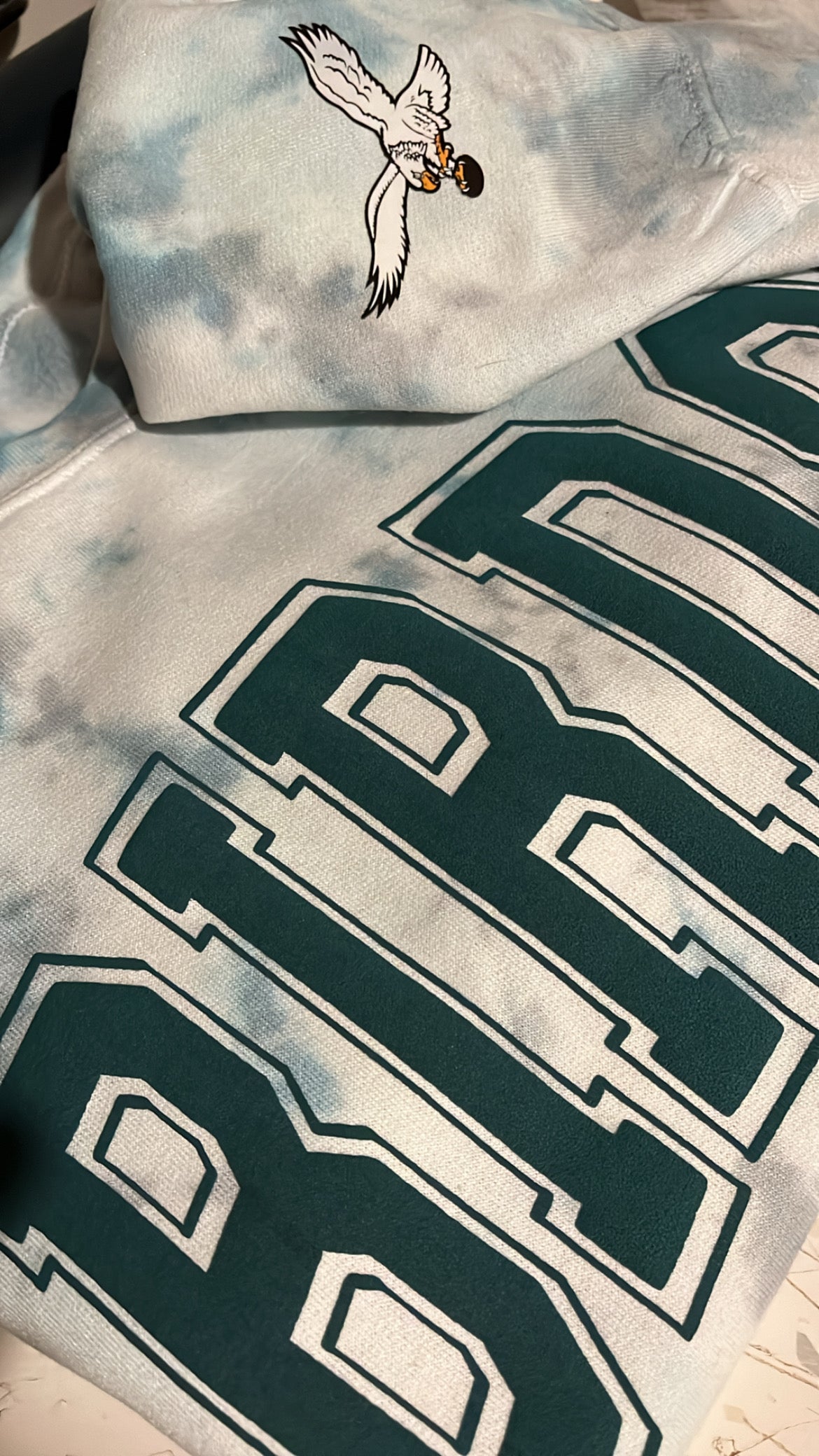 Birds tie dye Crew